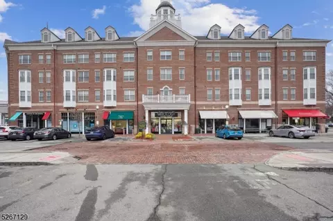 1209 Town Center Way #209, Livingston, NJ 07039