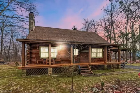 101 Ridge Rd, Branchville, NJ 07826
