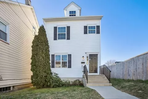 168 Lewis St, Phillipsburg, NJ 08865