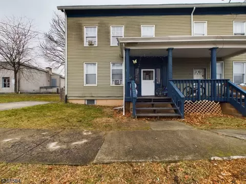 201 E Moore St, Hackettstown, NJ 07840 photo 1