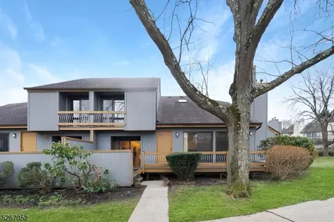 143 Bayberry Row, Basking Ridge, NJ 07920