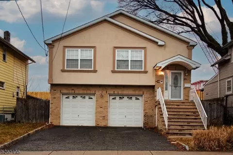 1436 Leslie St, Hillside, NJ 07205