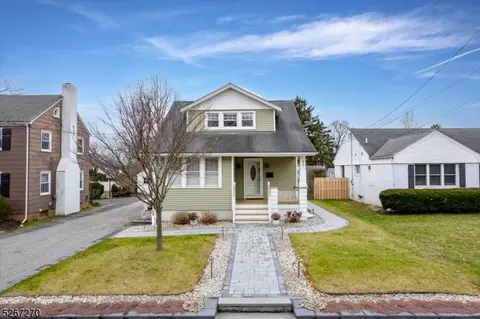49 Pennsylvania Ave, Flemington, NJ 08822