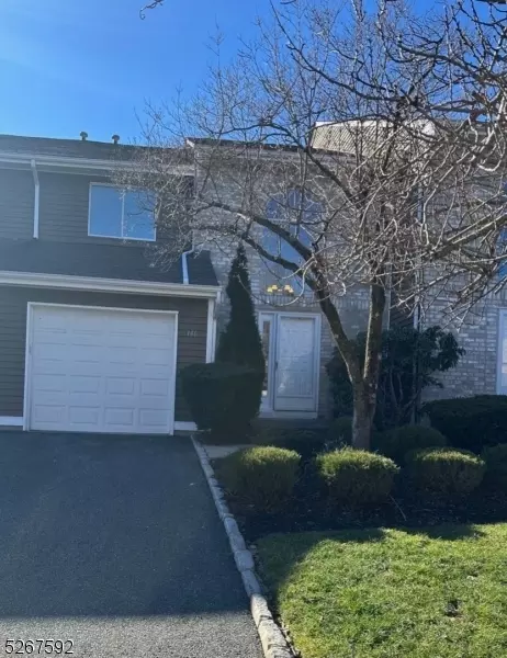 146 Castle Ridge Dr, East Hanover, NJ 07936