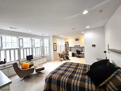 4109 Pointe Gate Dr #4109, Livingston, NJ 07039