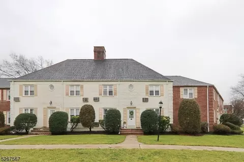 22 Parkway Vlg # B, Cranford, NJ 07016