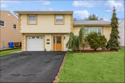 1022 Stuart Pl, Linden, NJ 07036