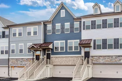 3 Periwinkle Ln #3, Warren, NJ 07059 photo 2