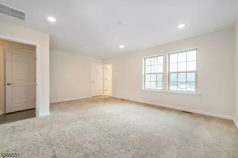 3 Periwinkle Ln #3, Warren, NJ 07059 photo 27