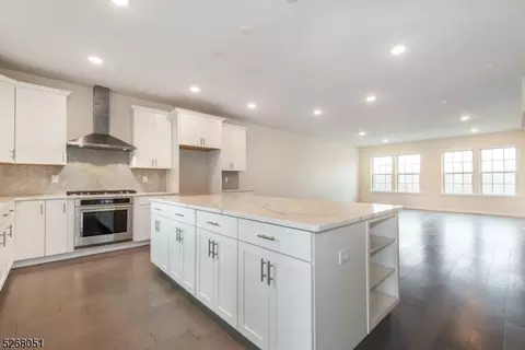3 Periwinkle Ln #3, Warren, NJ 07059 photo 19
