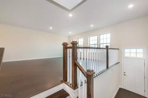 3 Periwinkle Ln #3, Warren, NJ 07059 photo 9