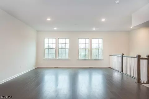 3 Periwinkle Ln #3, Warren, NJ 07059 photo 11
