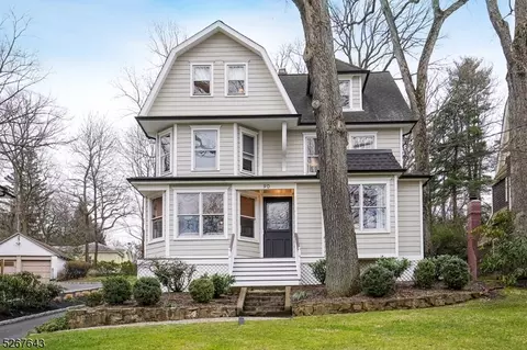 90 Mountain Ave, Summit, NJ 07901