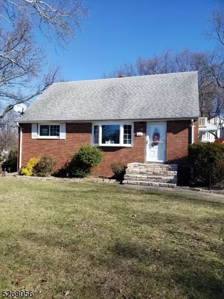 52 Vetrone Dr, Woodland Park, NJ 07424