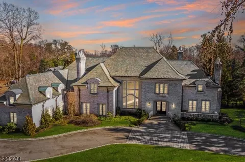 82 Mountain Ave, West Orange, NJ 07052