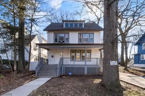 424 N Walnut St, East Orange, NJ 07017