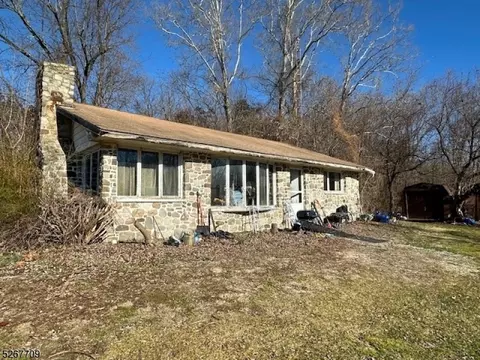 12 Alphano Rd, Independence Twp, NJ 07838