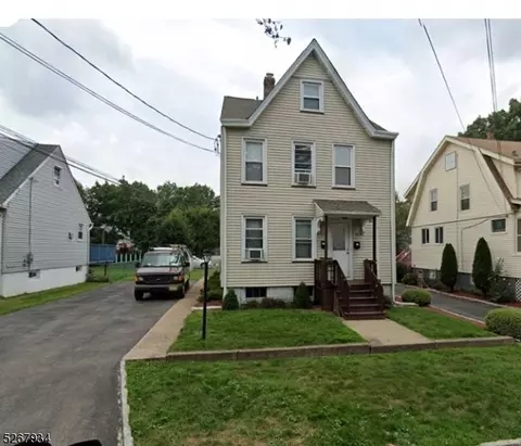 52 Harrison St, Little Falls, NJ 07424