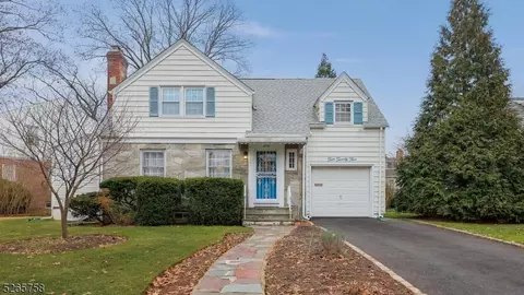 425 Forest Dr, Union, NJ 07083