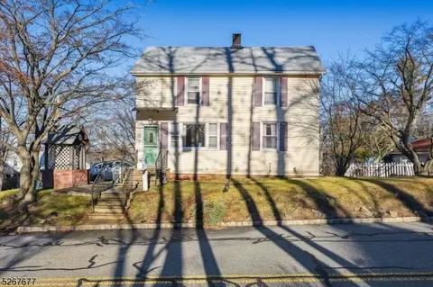 54 Lindsley Rd, Caldwell, NJ 07006