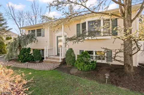 154 Middlesex Ave, Piscataway, NJ 08854