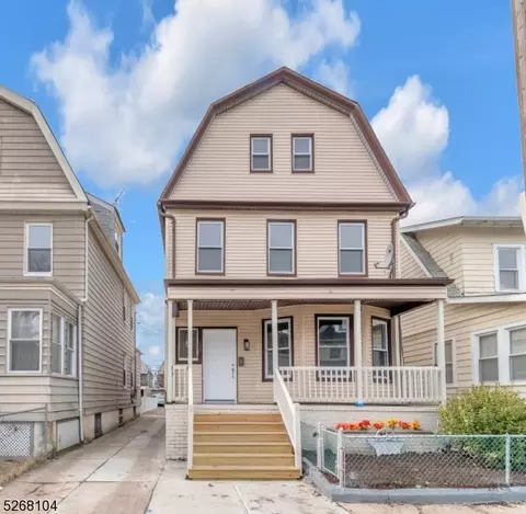 527 Norwood St, East Orange, NJ 07018