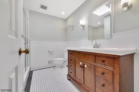 30 Elm St #30D, Summit, NJ 07901 photo 11