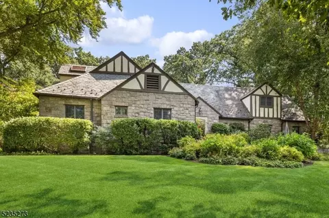 76 Yantacaw Brook Rd, Montclair, NJ 07043