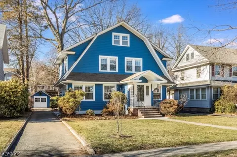 212 Grove St, Montclair, NJ 07042