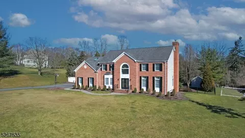 1 Ralston Hill Rd, Mendham Twp, NJ 07945