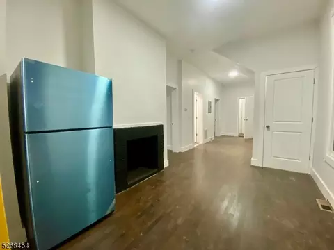 822 2nd Pl, Plainfield, NJ 07060 photo 5