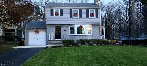 129 Palmer Ln, Ewing Twp, NJ 08618