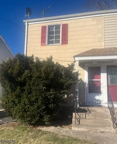 537 Alice Pl, Woodbridge, NJ 07095