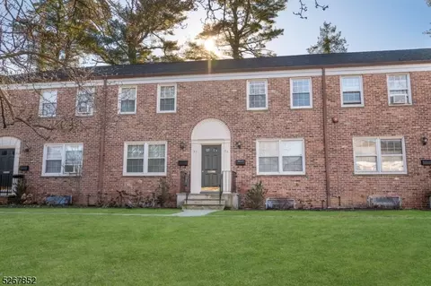 417 Morris Ave #32, Summit, NJ 07901