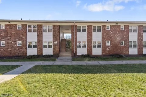 100 Pierson Miller Dr #6A, Pompton Lakes, NJ 07442