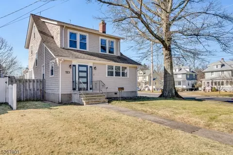723 N Washington Ave, Dunellen, NJ 08812