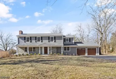 18 Powderhorn Way, Berkeley Heights, NJ 07922