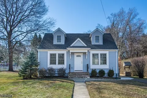 10 Longview Ave, Randolph, NJ 07869
