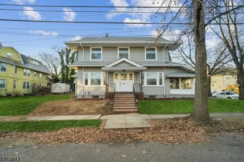 376 18th Ave, Paterson, NJ 07504