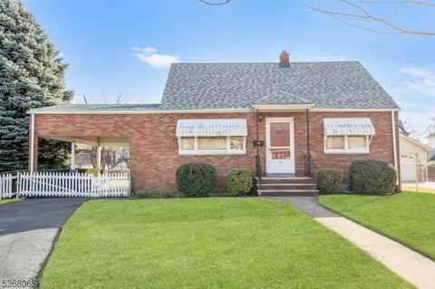 64 Garwood Ct S, Garfield, NJ 07026