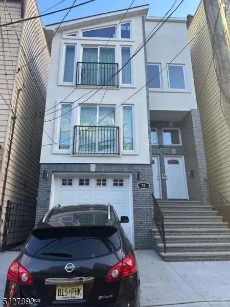 78 Tillinghast St, Newark, NJ 07108