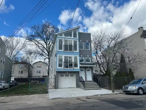 857 S 18th St, Newark, NJ 07108
