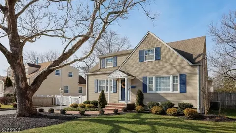 57 Shady Ln, Fanwood, NJ 07023