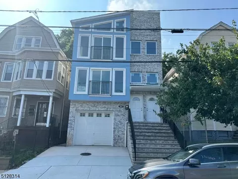 887 S 14th St, Newark, NJ 07108