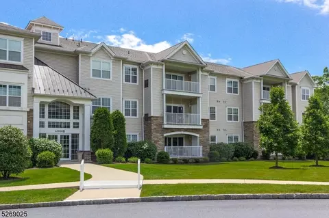 6309 Westover Way, Somerset, NJ 08873
