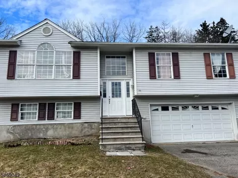 43 E Main St, Sussex, NJ 07461