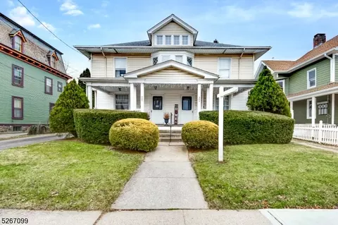 307-309 Grand Ave, Hackettstown, NJ 07840