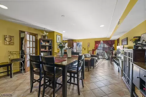 421 Centre St, Nutley, NJ 07110 photo 15