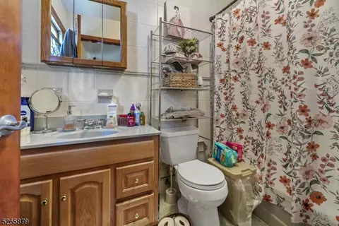 421 Centre St, Nutley, NJ 07110 photo 21