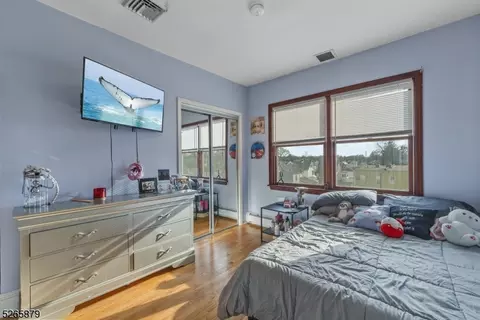 421 Centre St, Nutley, NJ 07110 photo 32